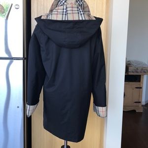 Burberry Brittany style swing raincoat with lining